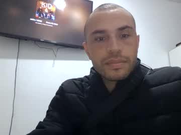 Watch tiagoapp10 performing live on BoomCams free cam network