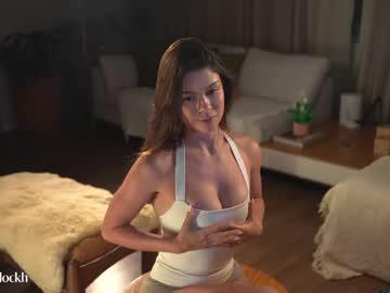 Watch tifalock_ performing live on BoomCams free cam network