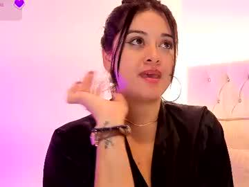 Watch tifany__ross1 performing live on BoomCams free cam network