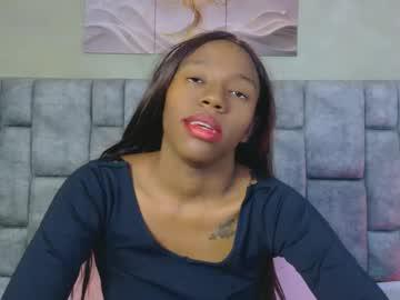 Watch tiffanyebony_ performing live on BoomCams free cam network