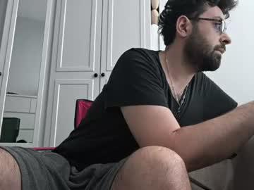 Watch tnclmrt performing live on BoomCams free cam network