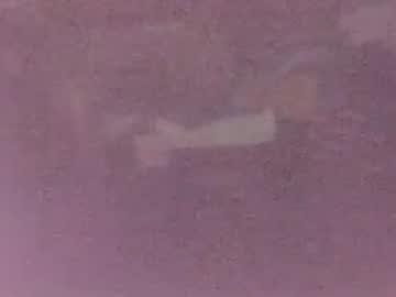 Watch tobimcfly723 performing live on BoomCams free cam network