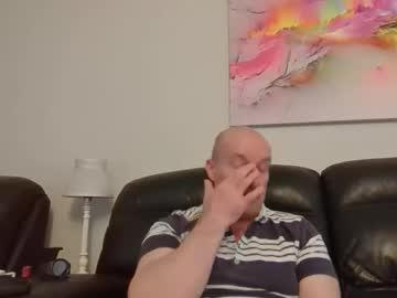 Watch toerag69 performing live on BoomCams free cam network