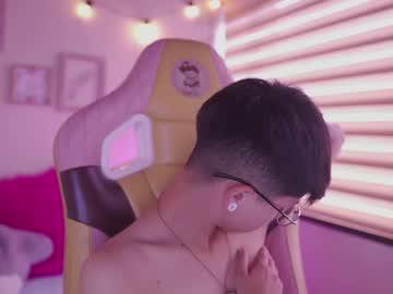 Watch tommy_blue1 performing live on BoomCams free cam network