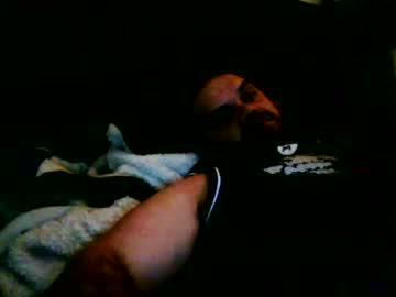 Watch tommy_mackz performing live on BoomCams free cam network