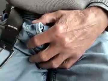 Watch tomtotal performing live on BoomCams free cam network