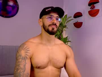 Watch tony_muscle1 performing live on BoomCams free cam network