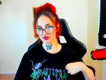 Watch tora_20 performing live on BoomCams free cam network