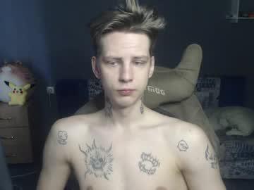Watch tosssska20 performing live on BoomCams free cam network