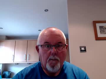 Watch touchwood25 performing live on BoomCams free cam network