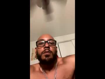 Watch travwill2624 performing live on BoomCams free cam network
