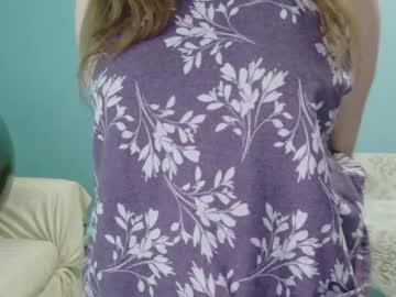 Watch treejeanne performing live on BoomCams free cam network