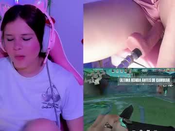 Watch trianna_sweet performing live on BoomCams free cam network