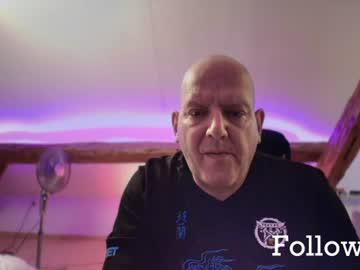 Watch tritonspace performing live on BoomCams free cam network