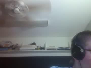 Watch true_manofworth performing live on BoomCams free cam network
