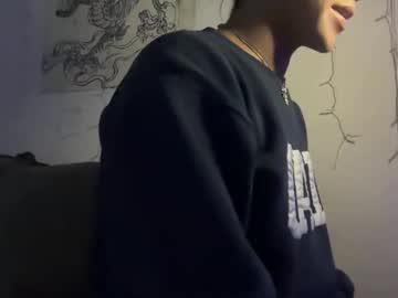 Watch tsj777 performing live on BoomCams free cam network