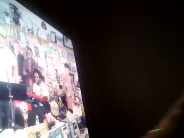 Watch tttt44447 performing live on BoomCams free cam network