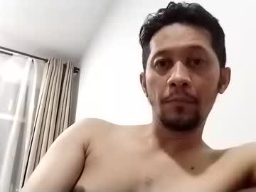 Watch tweewoons performing live on BoomCams free cam network