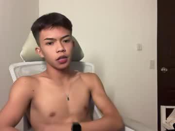 Watch twinkmaster_jeden performing live on BoomCams free cam network
