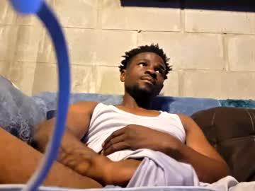Watch twooreal performing live on BoomCams free cam network