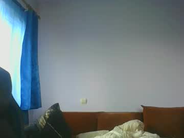Watch ulmeni7 performing live on BoomCams free cam network