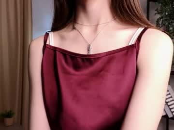 Watch umbraelyon performing live on BoomCams free cam network