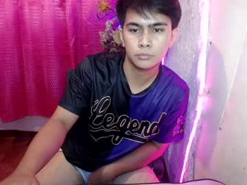 Watch ur_asian_jords performing live on BoomCams free cam network