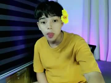 Watch urbambislvt performing live on BoomCams free cam network