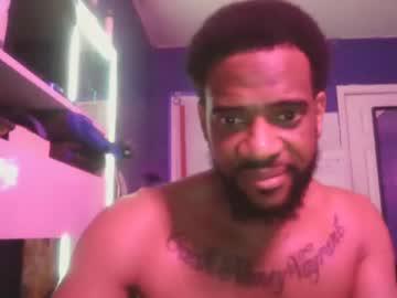 Watch urbanswine performing live on BoomCams free cam network
