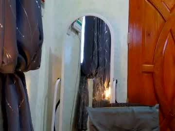 Watch urcutiepiegirl performing live on BoomCams free cam network