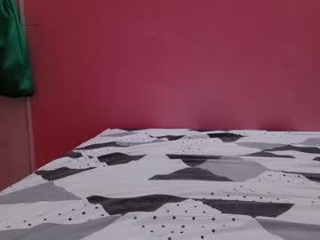 Watch urhotbabexxx performing live on BoomCams free cam network