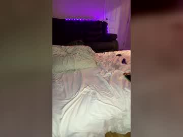 Watch val_creams performing live on BoomCams free cam network