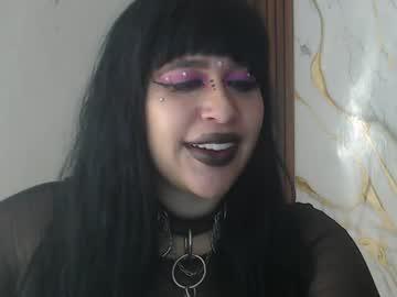 Watch valen_ross7 performing live on BoomCams free cam network
