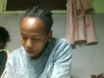 Watch valencia309220 performing live on BoomCams free cam network