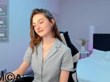 Watch valenora1 performing live on BoomCams free cam network