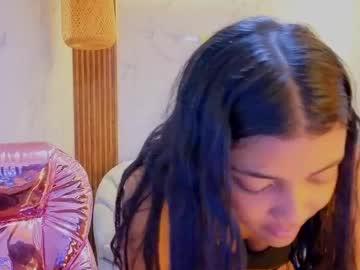 Watch valentina_gomez_s performing live on BoomCams free cam network