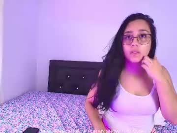 Watch valentina_roseee performing live on BoomCams free cam network