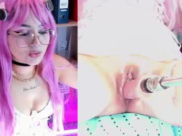 Watch valka_green__ performing live on BoomCams free cam network