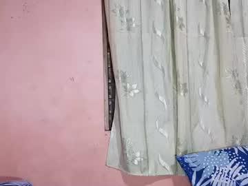 Watch vedascaffidi performing live on BoomCams free cam network