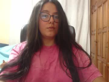 Watch venus_cat_ performing live on BoomCams free cam network