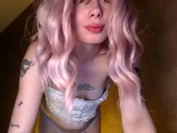 Watch venusxbitch performing live on BoomCams free cam network