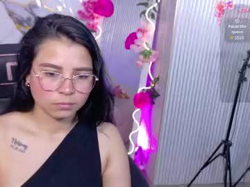 Watch vera_tay1 performing live on BoomCams free cam network
