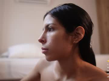 Watch veronica_mendez1 performing live on BoomCams free cam network