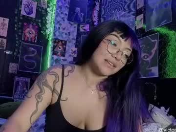 Watch victoriia_thompson performing live on BoomCams free cam network