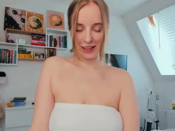 Watch violet_blue_eyes performing live on BoomCams free cam network