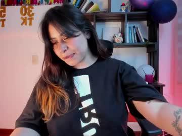 Watch violett_red performing live on BoomCams free cam network