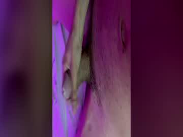 Watch vvsswitch29 performing live on BoomCams free cam network