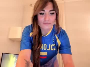 Watch wanderlust_xxx performing live on BoomCams free cam network