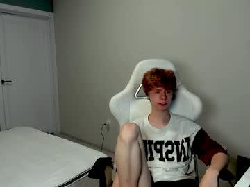 Watch wawesuck performing live on BoomCams free cam network