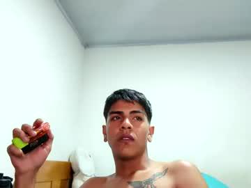 Watch weed_zack performing live on BoomCams free cam network
